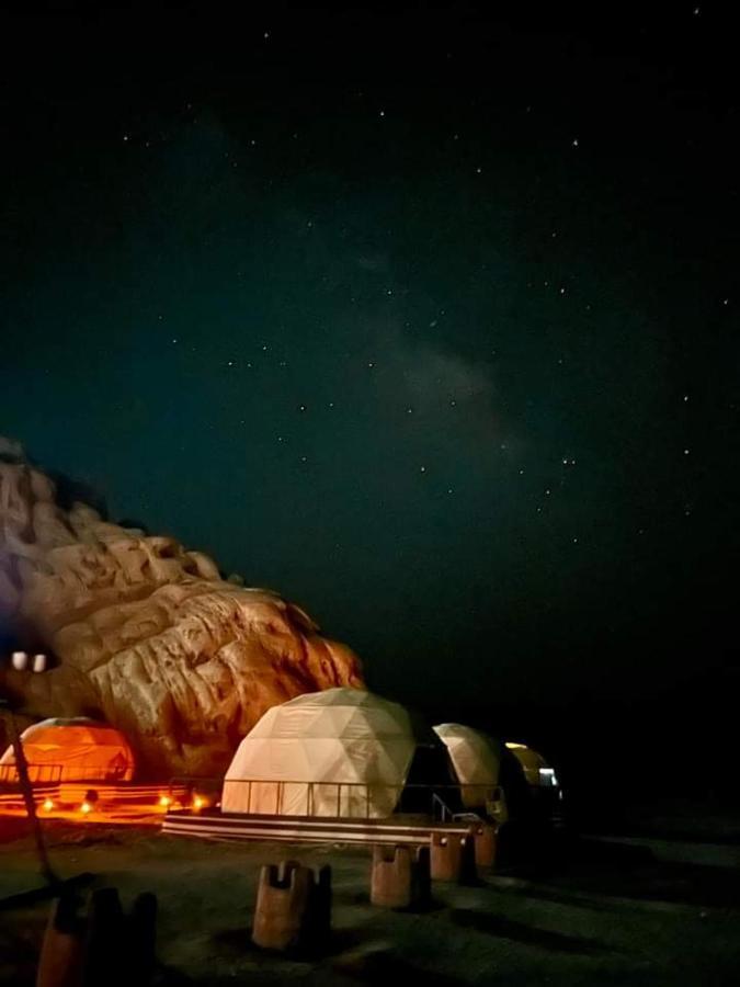 Sami Al Muzna Rum Camp 瓦迪拉姆 外观 照片